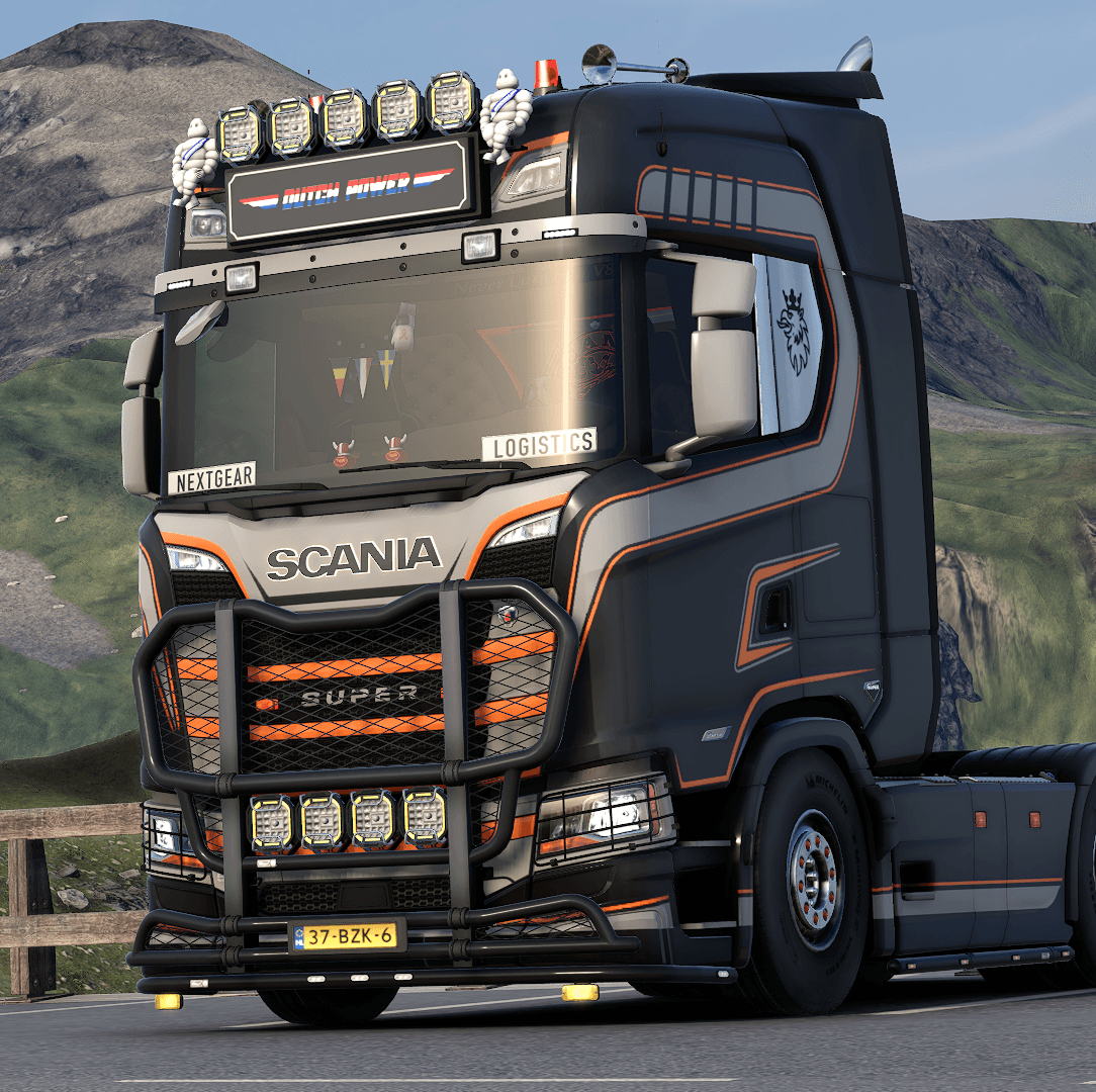 NextGear Logistics Truck Showcase